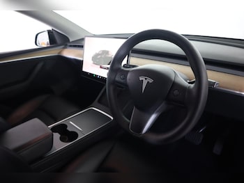 Used Tesla Model Y 2022 for sale - 79210438: Photo