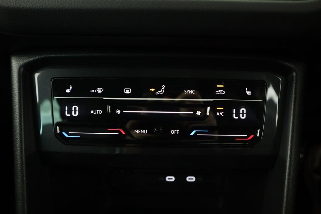 Used Volkswagen Tiguan 2023 for sale - 76821076: Photo 31