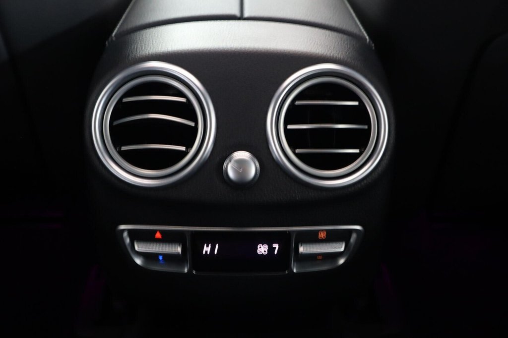 Used Mercedes-Benz GLC 2022 for sale - 76642735: Photo 16