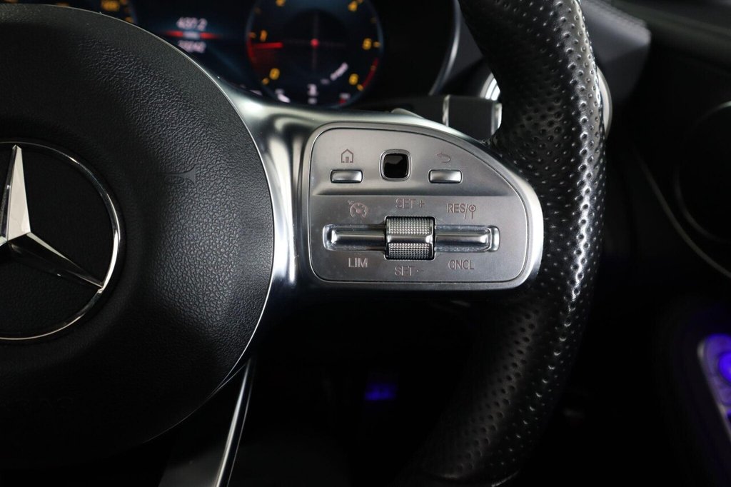 Used Mercedes-Benz GLC 2022 for sale - 76642735: Photo 19