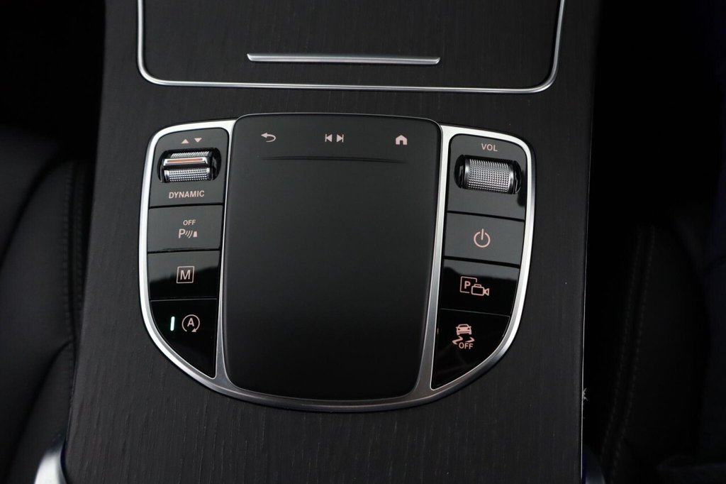 Used Mercedes-Benz GLC 2022 for sale - 76642735: Photo 26