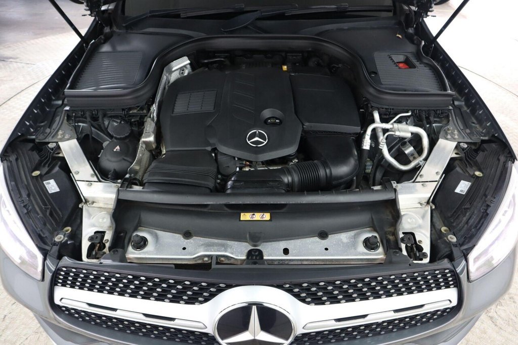 Used Mercedes-Benz GLC 2022 for sale - 76642735: Photo 32