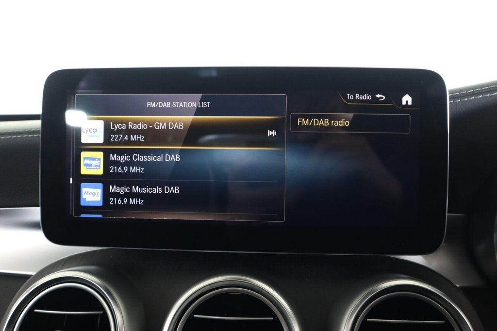 Used Mercedes-Benz GLC 2022 for sale - 76642735: Photo 43