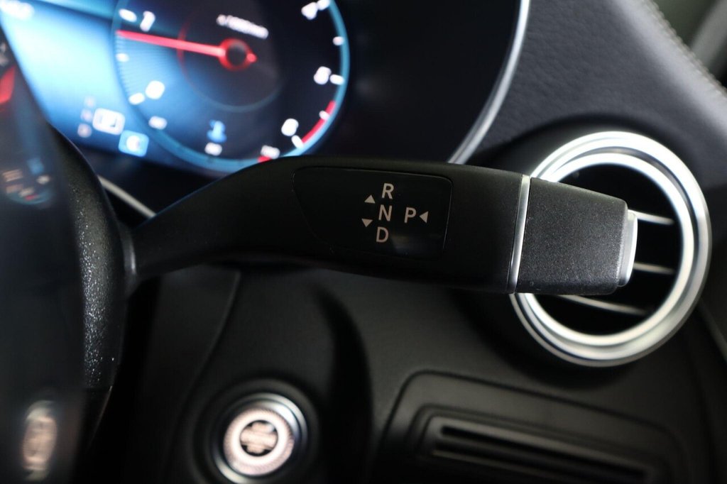 Used Mercedes-Benz GLC 2021 for sale - 76642449: Photo 19