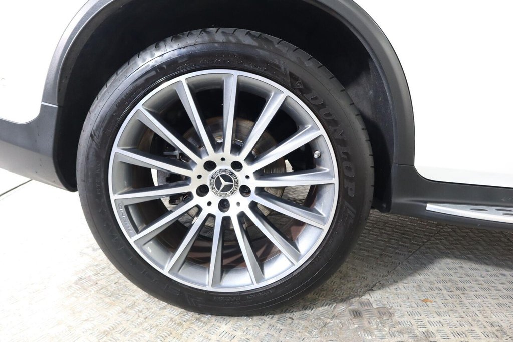 Used Mercedes-Benz GLC 2021 for sale - 76642449: Photo 31