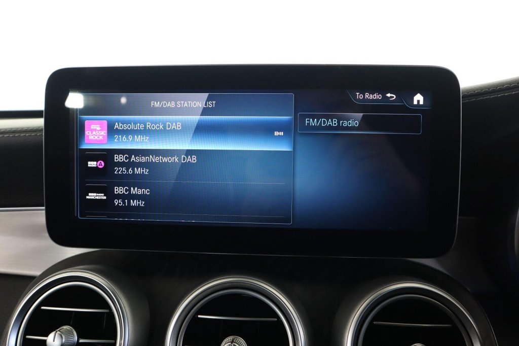 Used Mercedes-Benz GLC 2021 for sale - 76642449: Photo 40