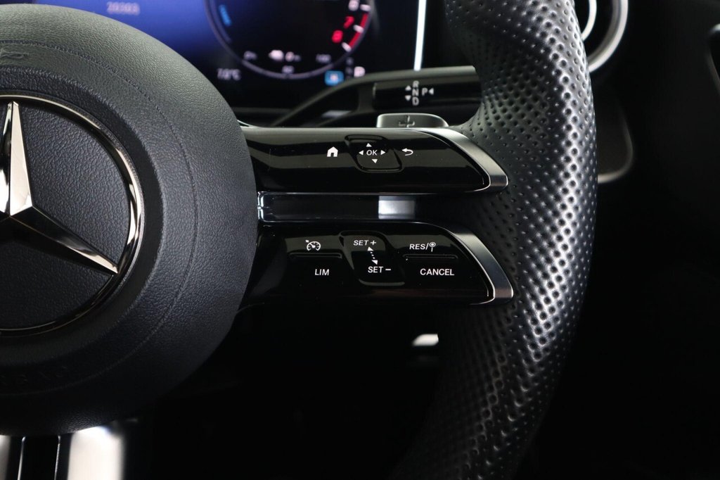 Used Mercedes-Benz C Class 2022 for sale - 76617871: Photo 17