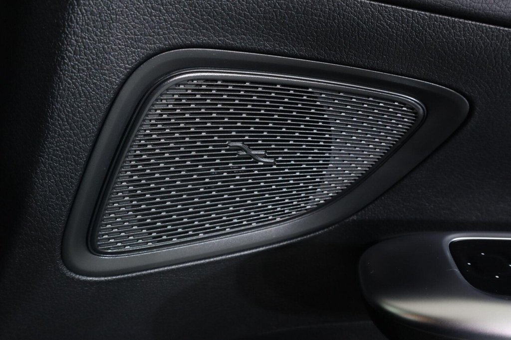 Used Mercedes-Benz C Class 2022 for sale - 76617871: Photo 25