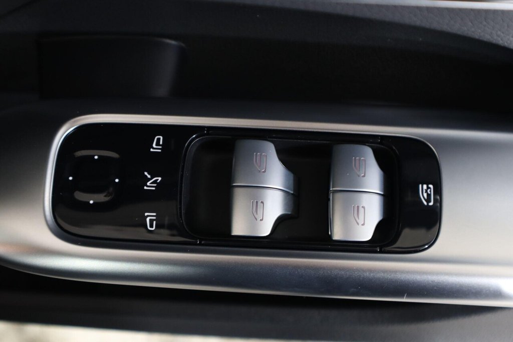 Used Mercedes-Benz C Class 2022 for sale - 76617871: Photo 27