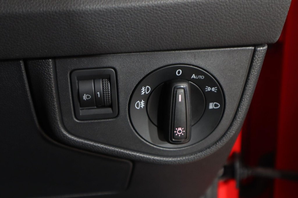 Used Volkswagen Polo 2019 for sale - 77200402: Photo 20