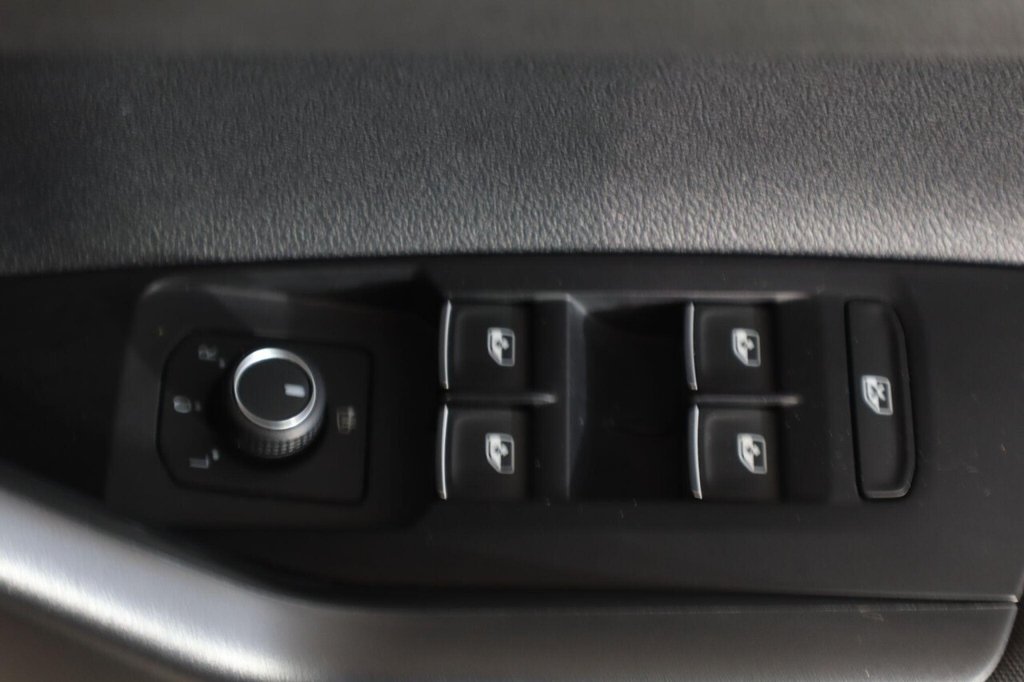 Used Volkswagen Polo 2019 for sale - 77200402: Photo 21