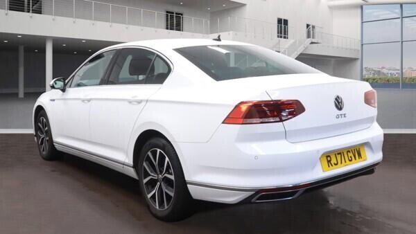 Used Volkswagen Passat 2021 for sale - 77551669: Photo 2