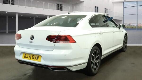 Used Volkswagen Passat 2021 for sale - 77551669: Photo 3