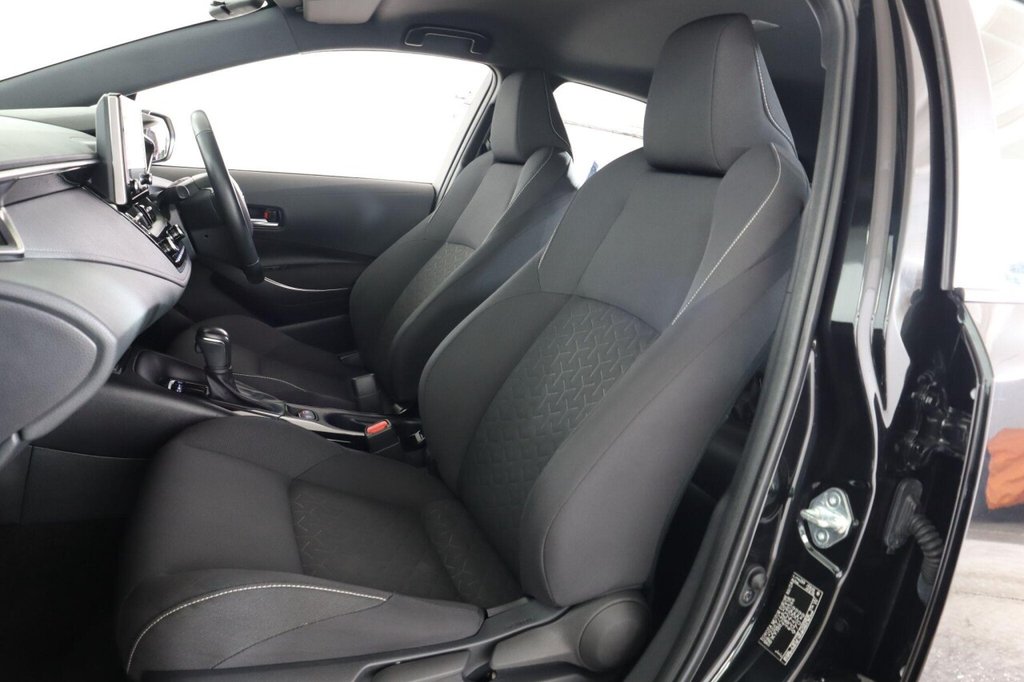 Used Toyota Corolla 2022 for sale - 76417772: Photo 42