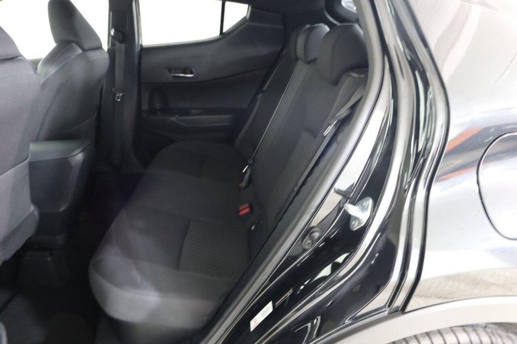 Used Toyota C-HR 2022 for sale - 76406822: Photo 16