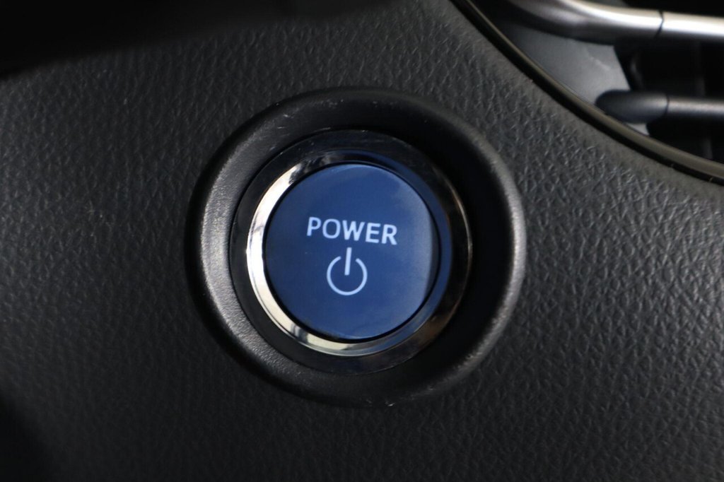 Used Toyota C-HR 2022 for sale - 76406822: Photo 25