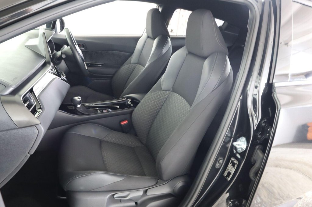 Used Toyota C-HR 2022 for sale - 76406822: Photo 46