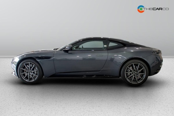 Used Aston Martin DB11 2020 for sale - 74931012: Photo 11