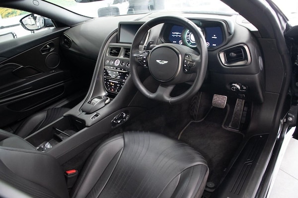 Used Aston Martin DB11 2020 for sale - 74931012: Photo 14
