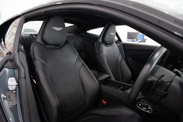 Used Aston Martin DB11 2020 for sale - 74931012: Photo 17