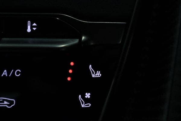 Used Aston Martin DB11 2020 for sale - 74931012: Photo 27