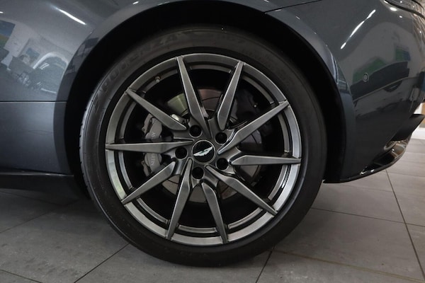 Used Aston Martin DB11 2020 for sale - 74931012: Photo 45