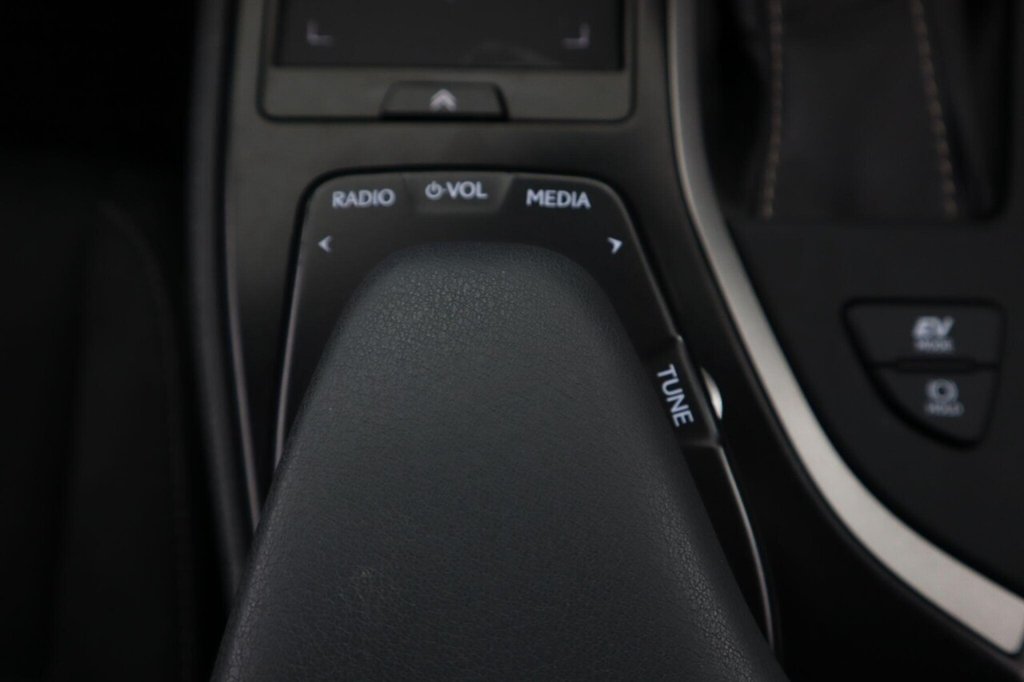 Used Lexus UX 2022 for sale - 78030354: Photo 28