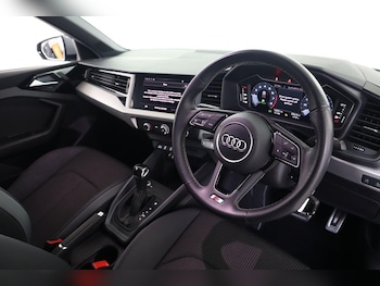 Used Audi A1 2022 for sale - 78570327: Photo