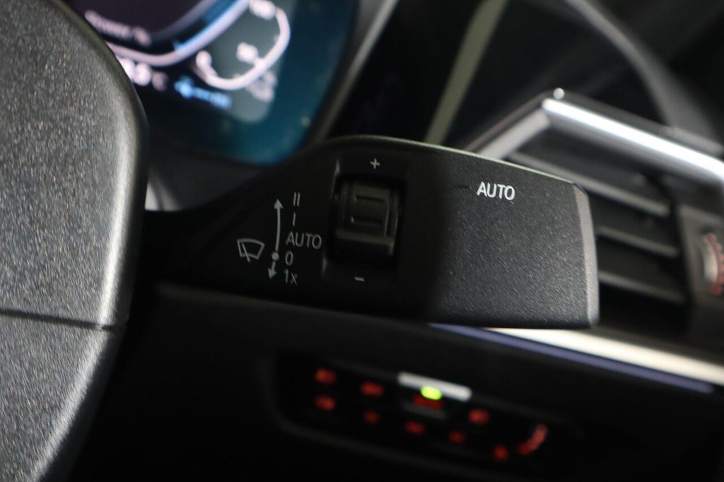 Used BMW 3 Series 2021 for sale - 76883025: Photo 20