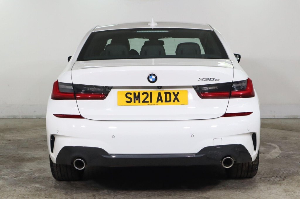 Used BMW 3 Series 2021 for sale - 76883025: Photo 9