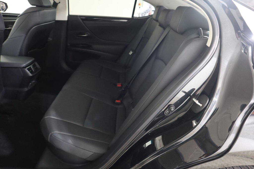 Used Lexus ES 2022 for sale - 77621358: Photo 17