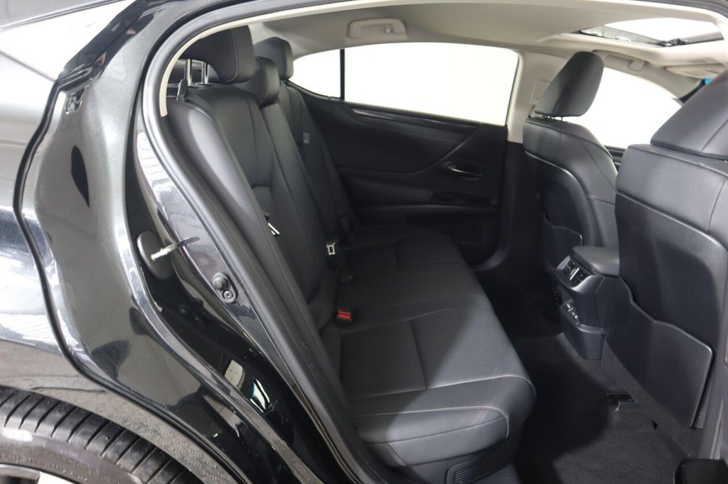 Used Lexus ES 2022 for sale - 77341890: Photo 16