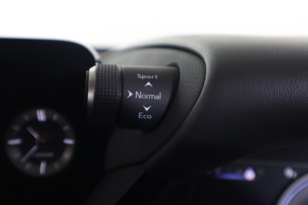 Used Lexus ES 2022 for sale - 77341890: Photo 24