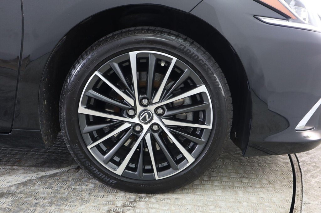 Used Lexus ES 2022 for sale - 77341890: Photo 35