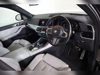 Used BMW X5 2023 for sale - 79072361: Photo