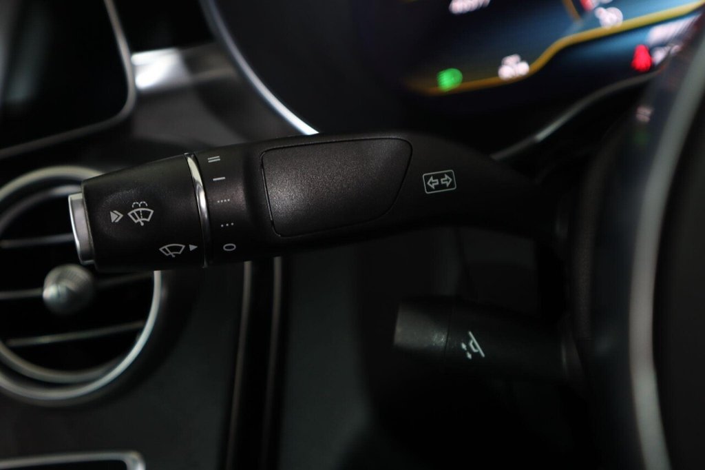 Used Mercedes-Benz C Class 2020 for sale - 77609211: Photo 21