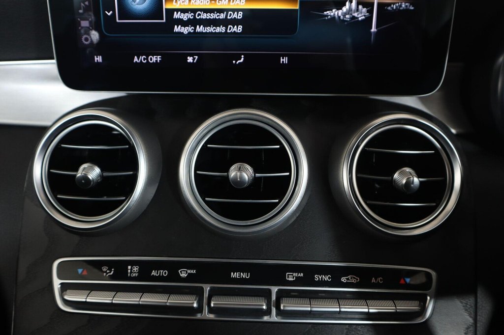 Used Mercedes-Benz C Class 2020 for sale - 77609211: Photo 23