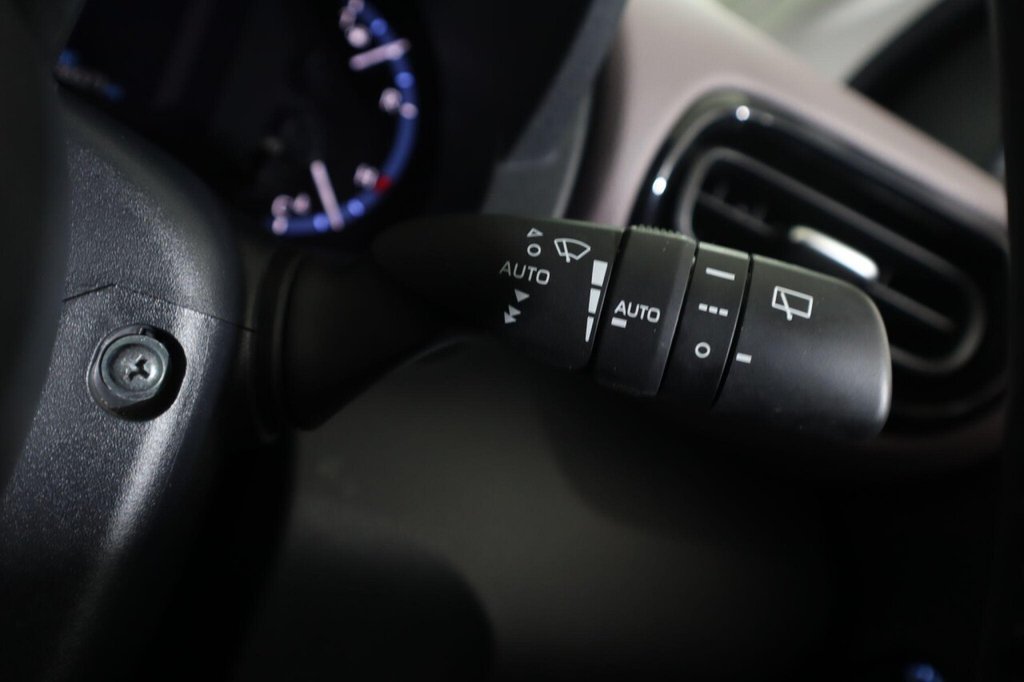 Used Toyota Yaris Cross 2023 for sale - 77250468: Photo 18