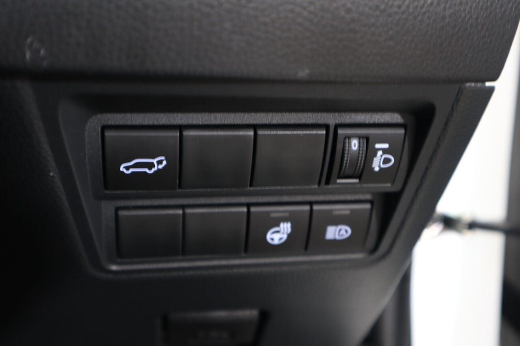 Used Toyota Yaris Cross 2023 for sale - 77250468: Photo 23