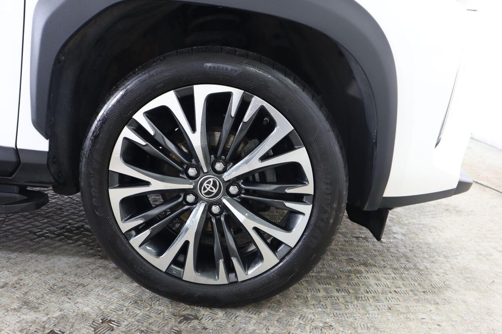 Used Toyota Yaris Cross 2023 for sale - 77250468: Photo 29