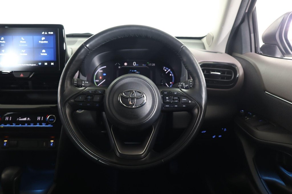 Used Toyota Yaris Cross 2023 for sale - 77250468: Photo 44