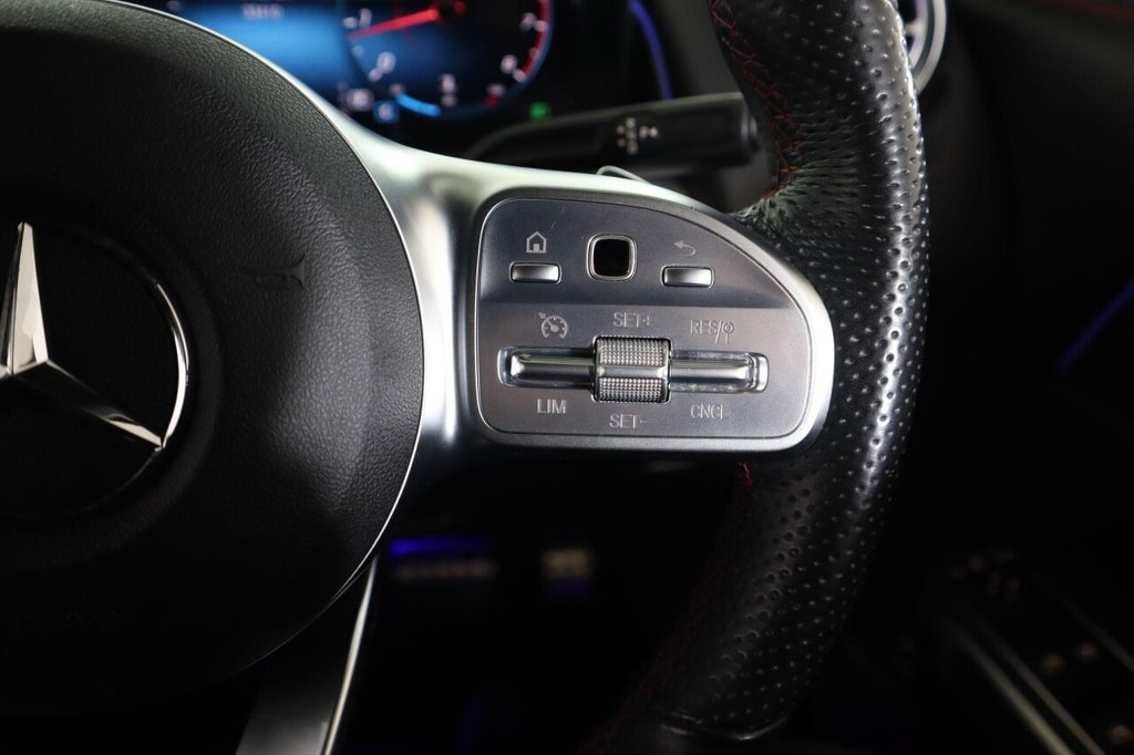 Used Mercedes-Benz GLB 2021 for sale - 77452188: Photo 17