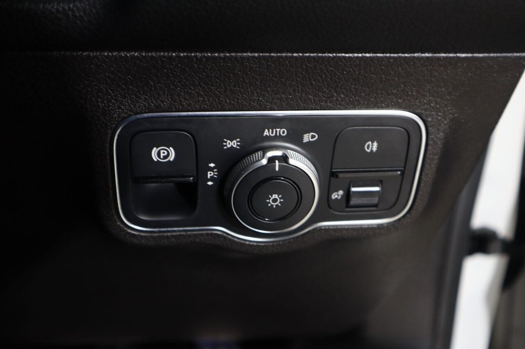 Used Mercedes-Benz GLB 2021 for sale - 77452188: Photo 23