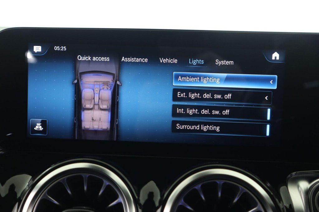 Used Mercedes-Benz GLB 2021 for sale - 77452188: Photo 43