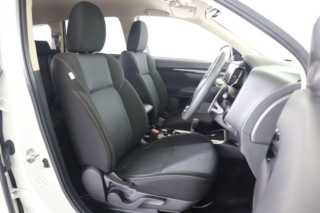 Used Mitsubishi Outlander 2019 for sale - 77631802: Photo 13