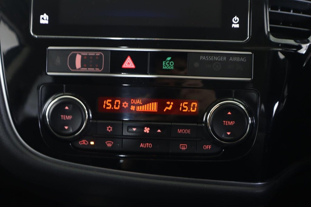 Used Mitsubishi Outlander 2019 for sale - 77631802: Photo 33