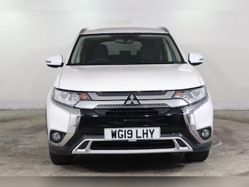Used Mitsubishi Outlander 2019 for sale - 77631802: Photo