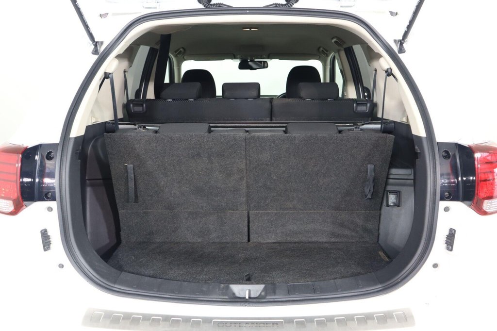 Used Mitsubishi Outlander 2019 for sale - 77631802: Photo 49