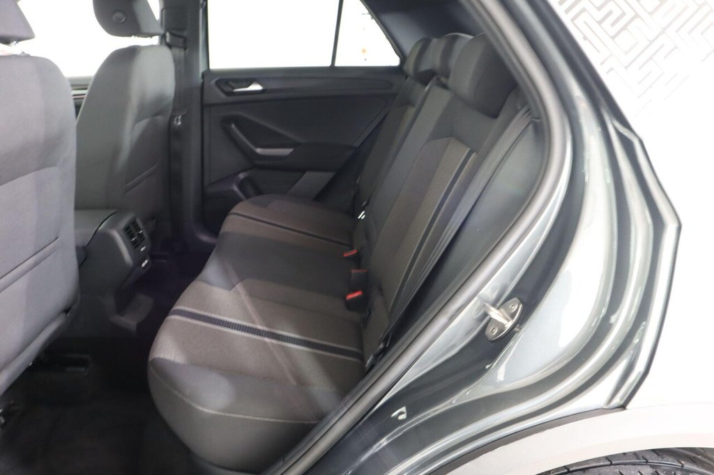 Used Volkswagen T-Roc 2021 for sale - 76430217: Photo 17