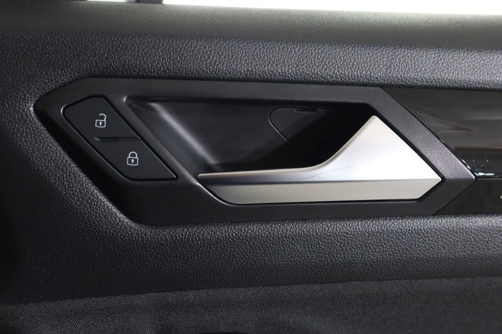 Used Volkswagen T-Roc 2021 for sale - 76430217: Photo 26